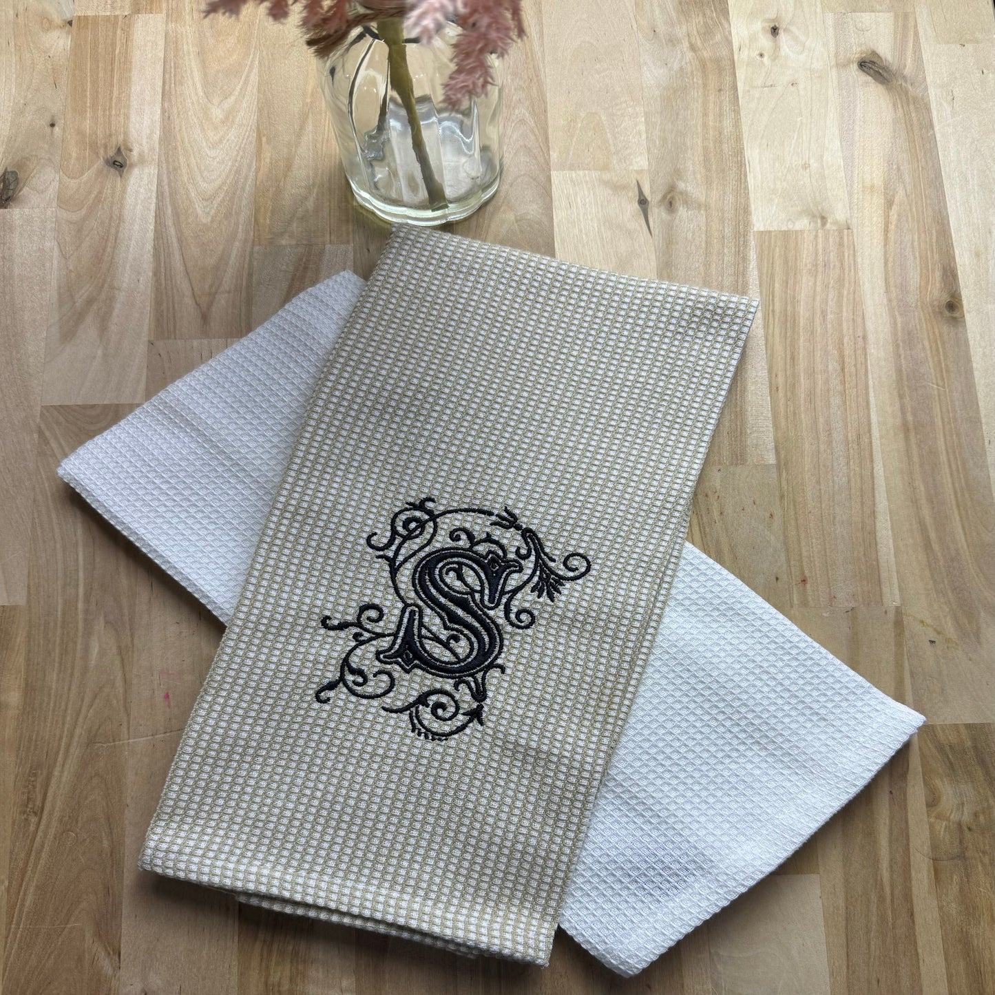 Embroidered Towel Set - Monogram Letters (P, C, R, D, S)